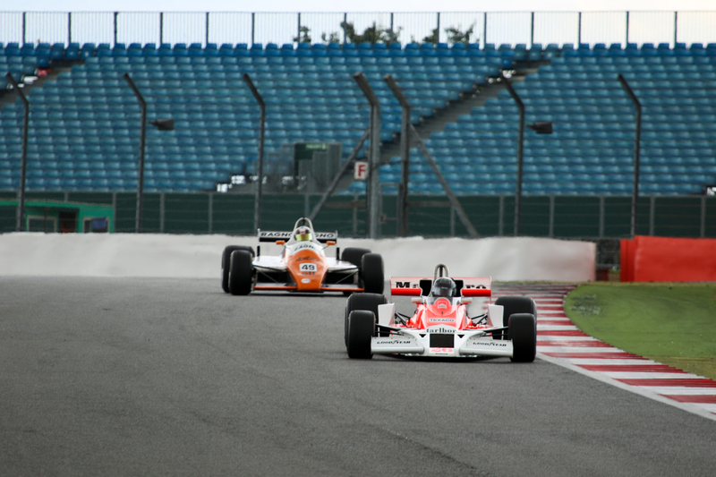 Illustration for article titled Ogle At The Best Cars Racing At The Silverstone Classic